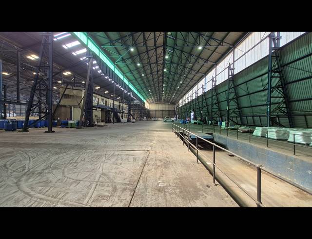 22,000M² FACTORY FOR SALE IN ANDERBOLT